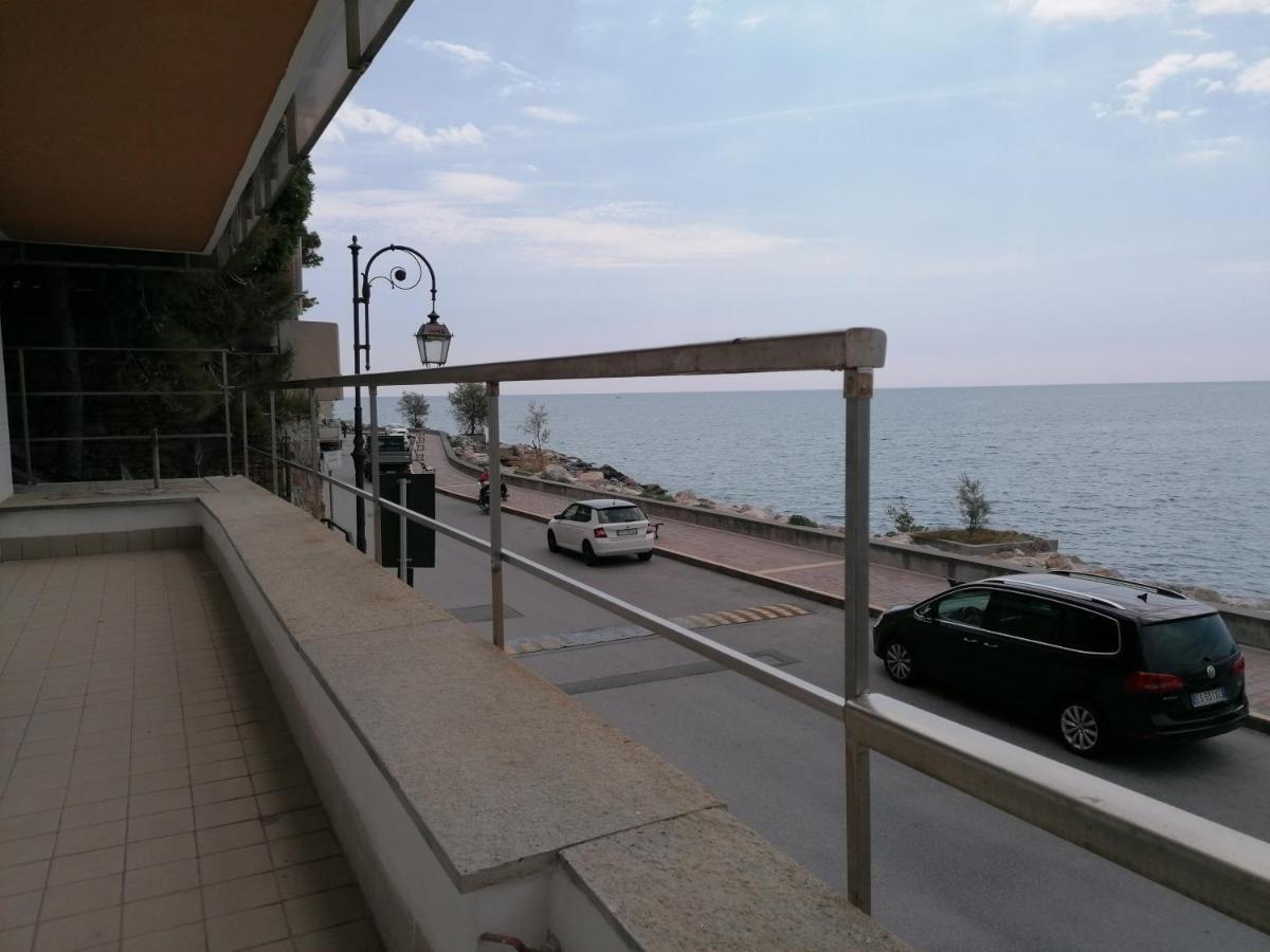 شقة Cadorna Fronte Mare ألاسيو المظهر الخارجي الصورة